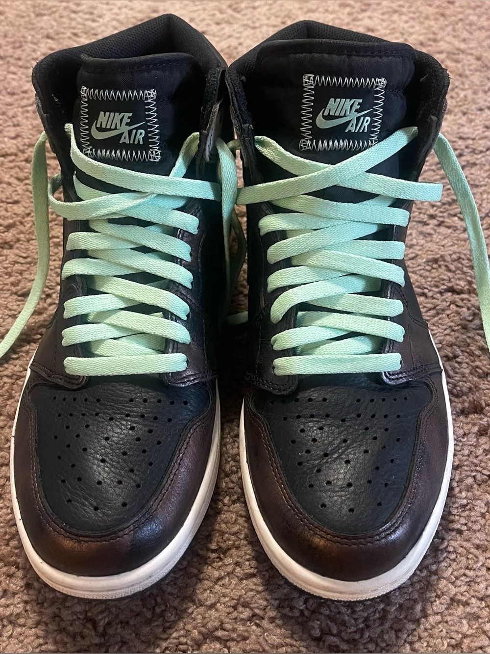Nike Air Jordan 1 Retro High OG "Patina" sneakers Black with Mint Green Laces